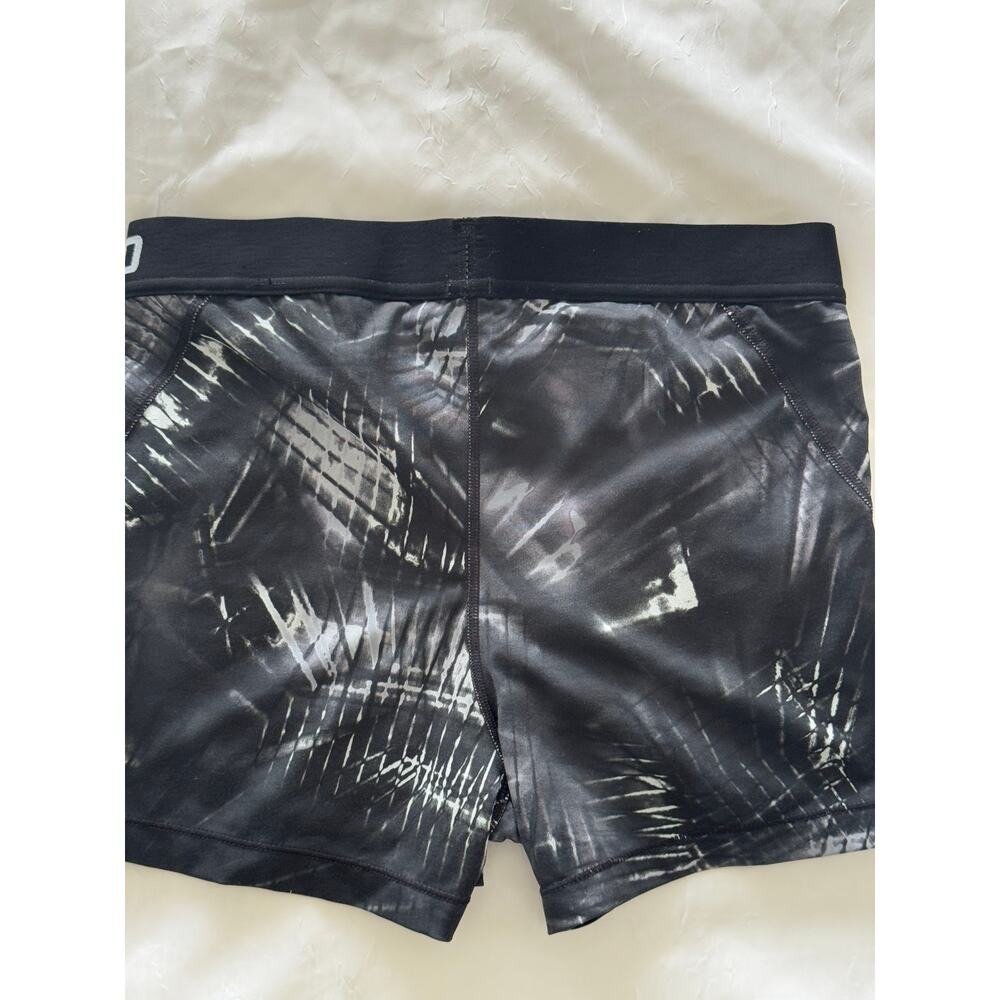 Nike Pro Shorts Womens Large Black White Abstract Dri-FIT Compression Athletic - Picture 2 of 5
